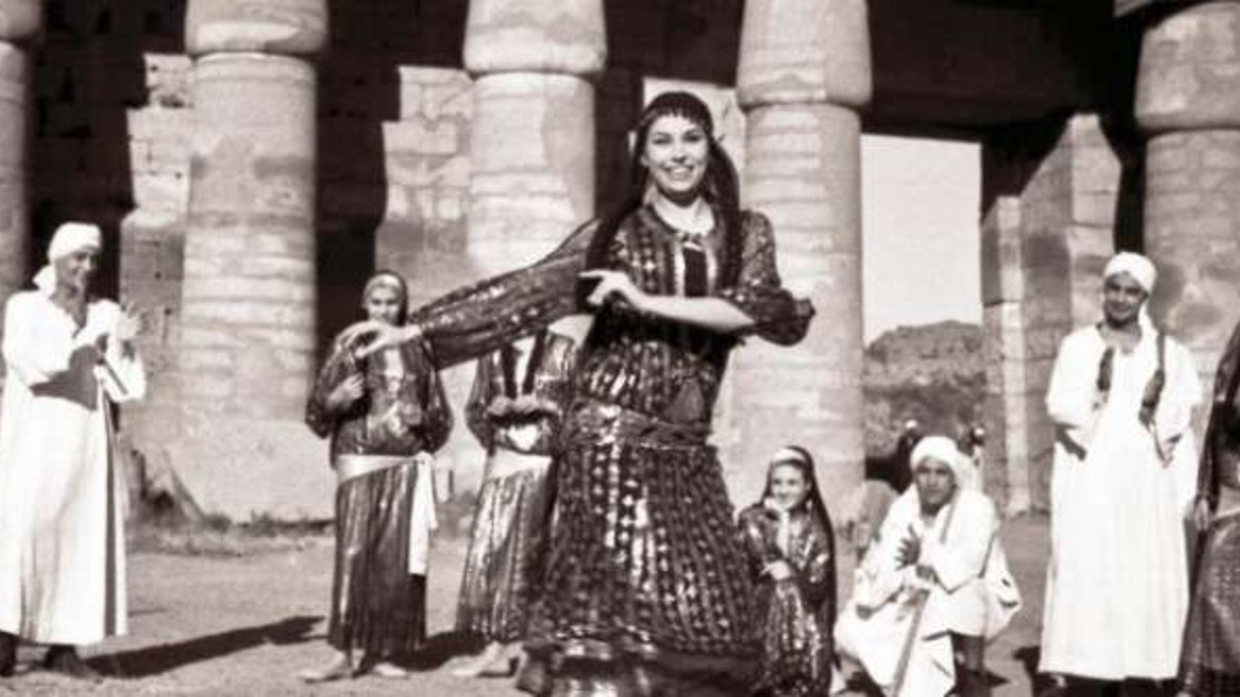 غرام في الكرنك