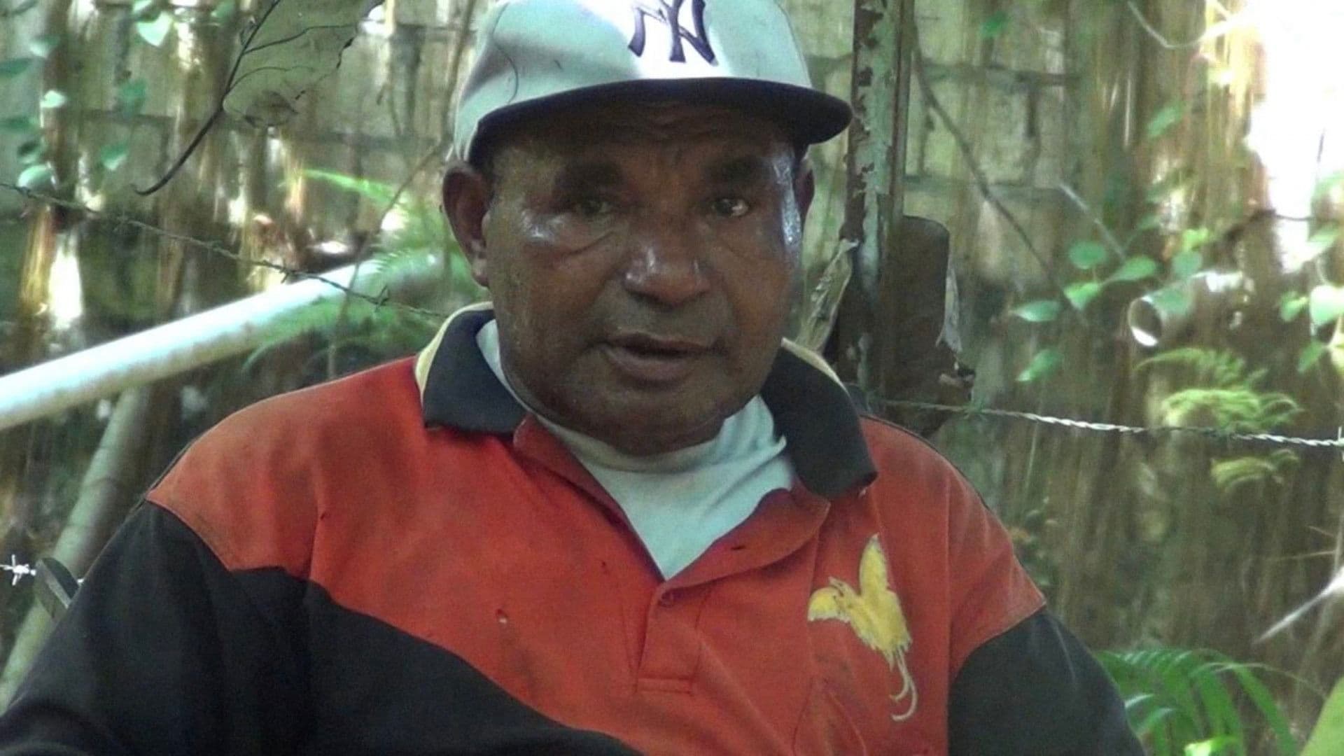 Om Pius, “Ini rumah saya, come the sleeping…”