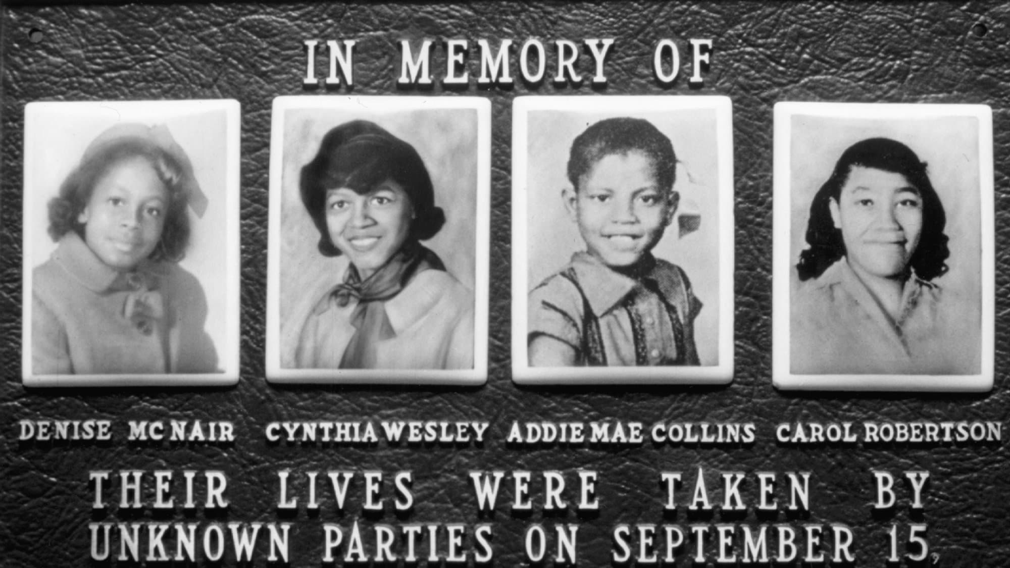 Vier kleine Mädchen