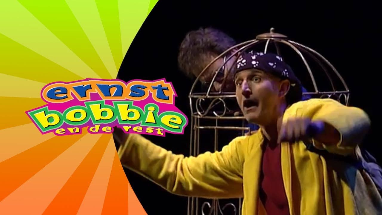 Ernst, Bobbie en de Rest: Paniek Op Het Politiebureau