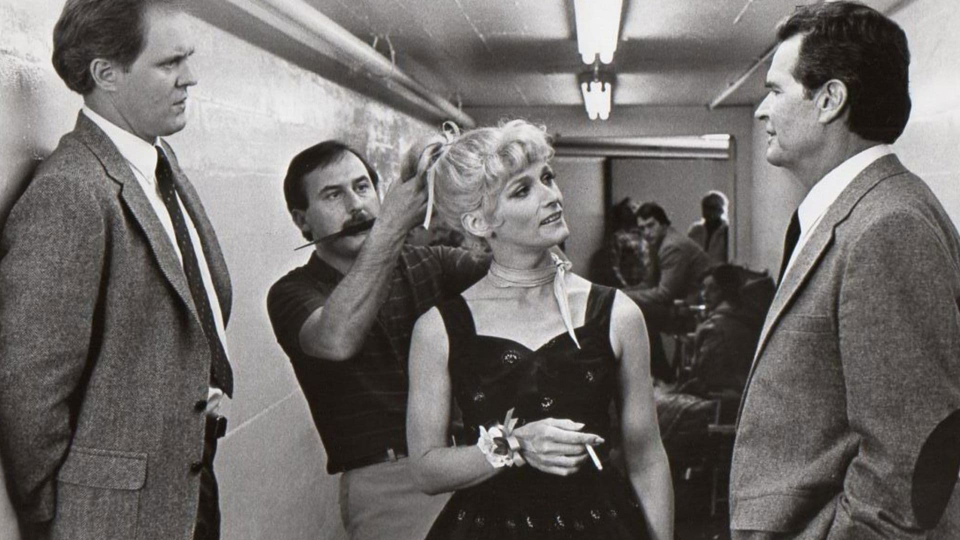 Glitter Dome - Im Würgegriff der Glitzerwelt