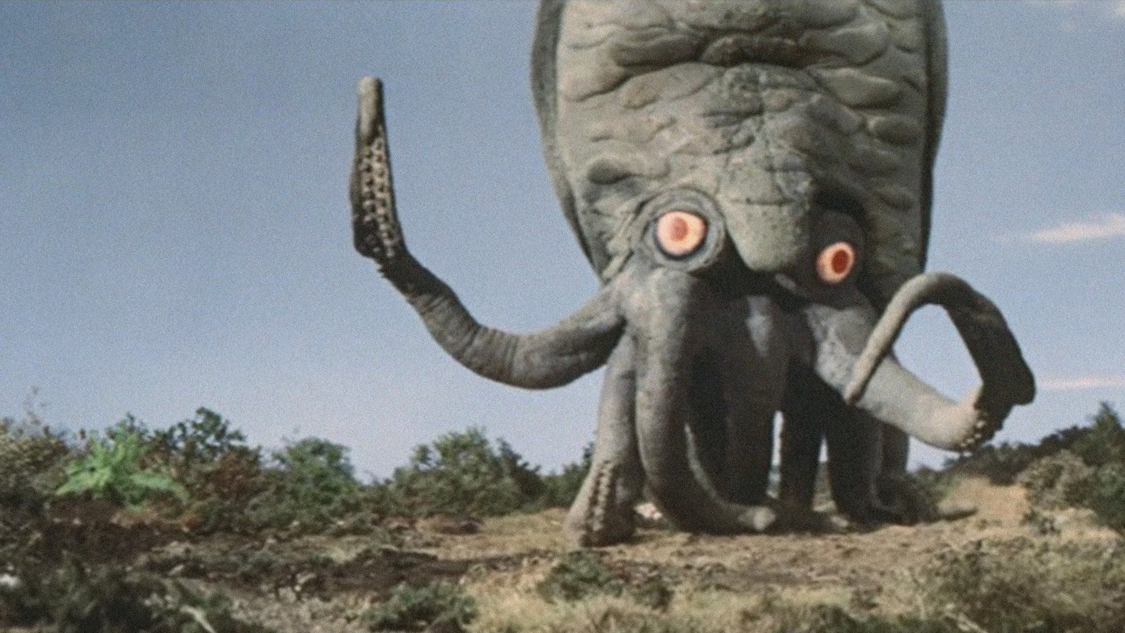 Monster des Grauens greifen an