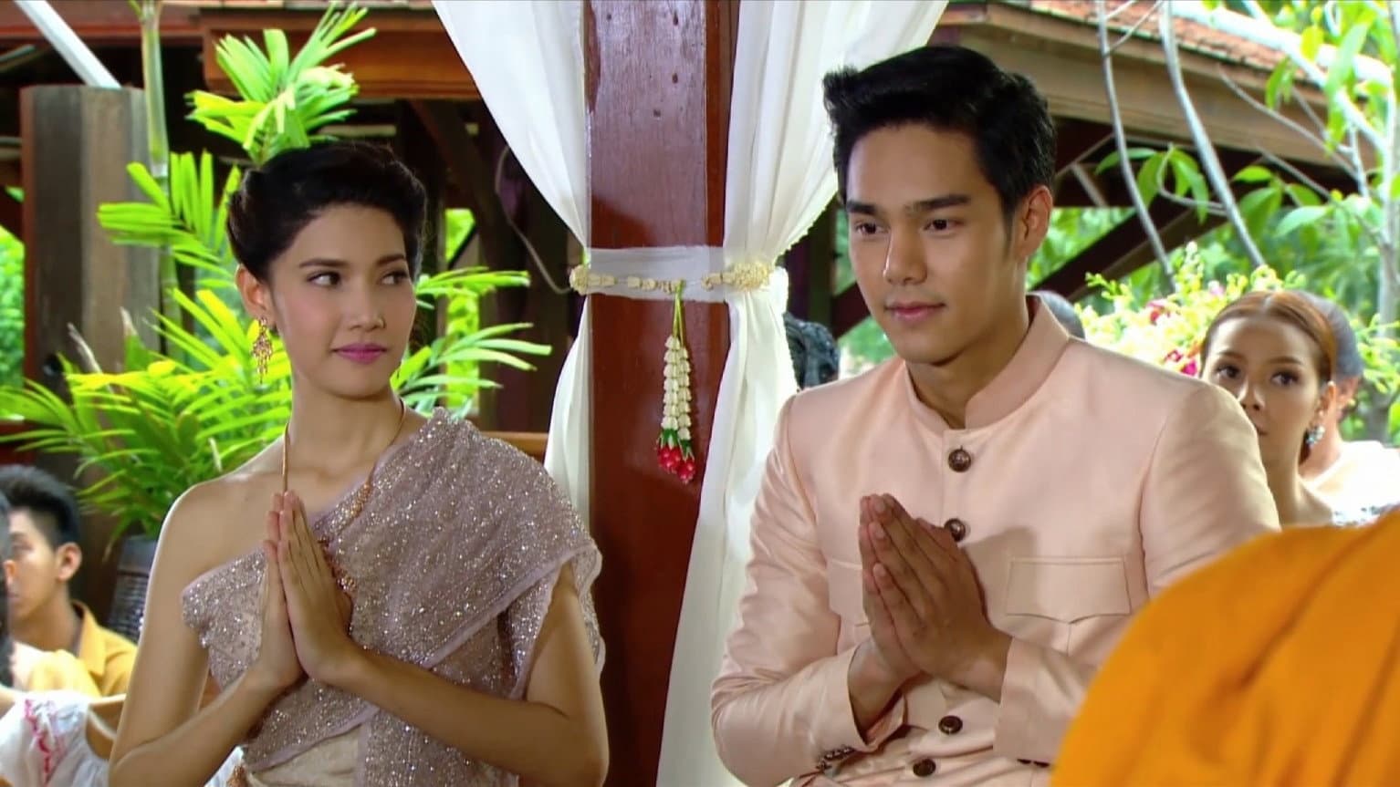 เขยใหญ่ สะใภ้เล็ก