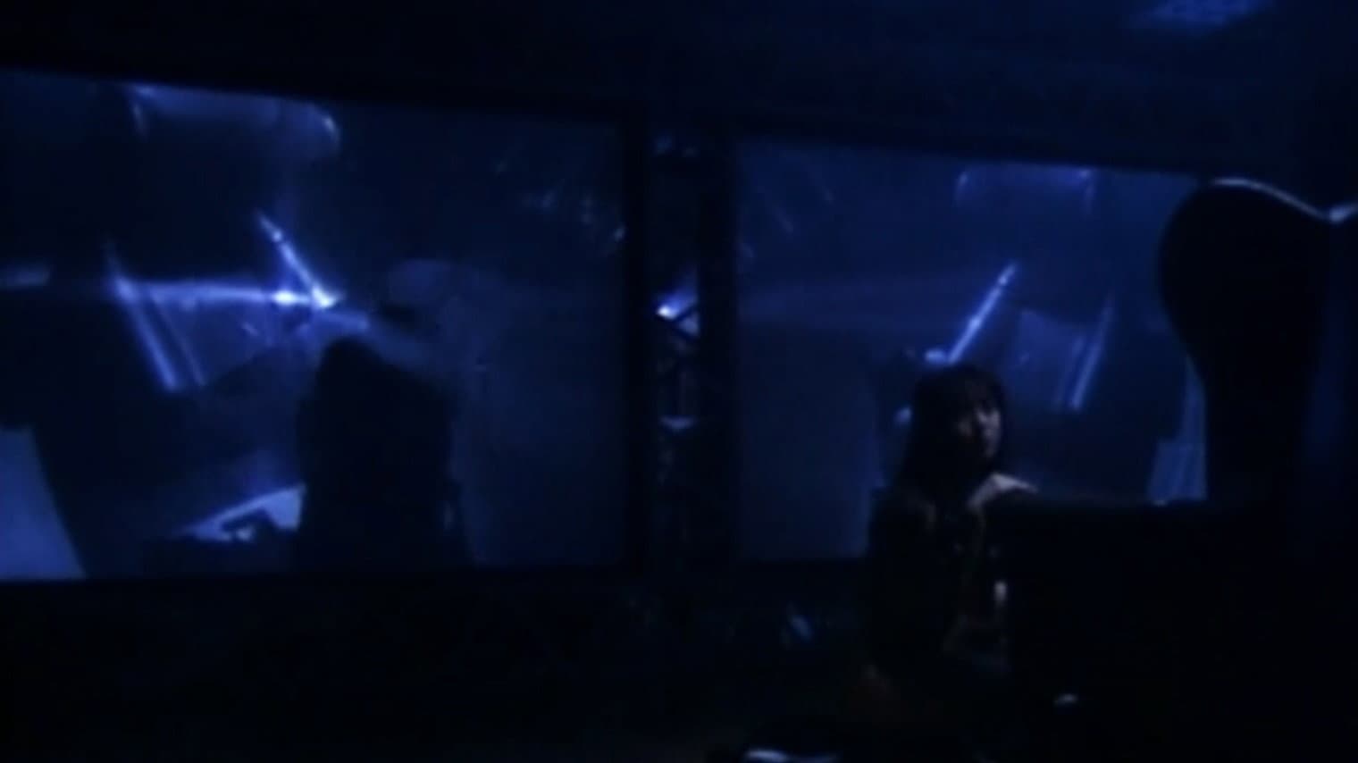 警告！のぞきアリ。