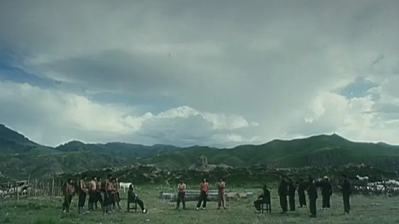 黄沙·青草·红太阳