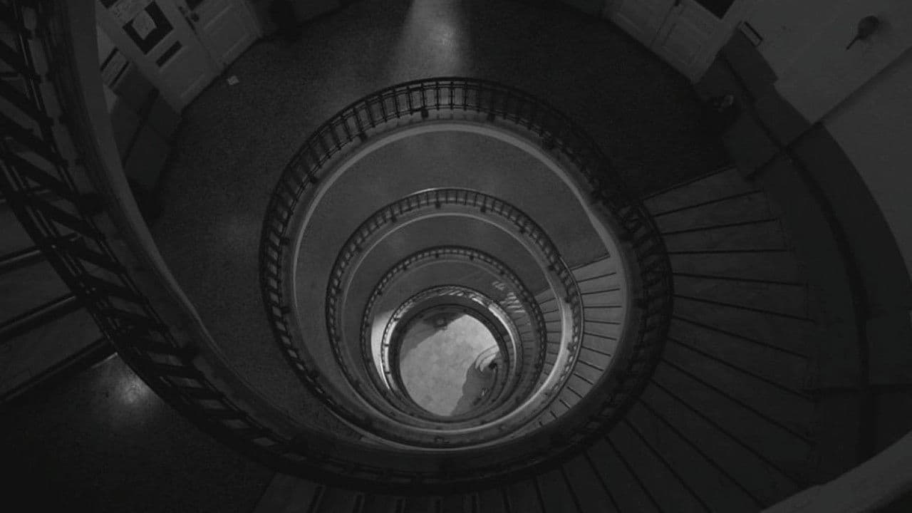 Η γυναίκα στο δωμάτιο