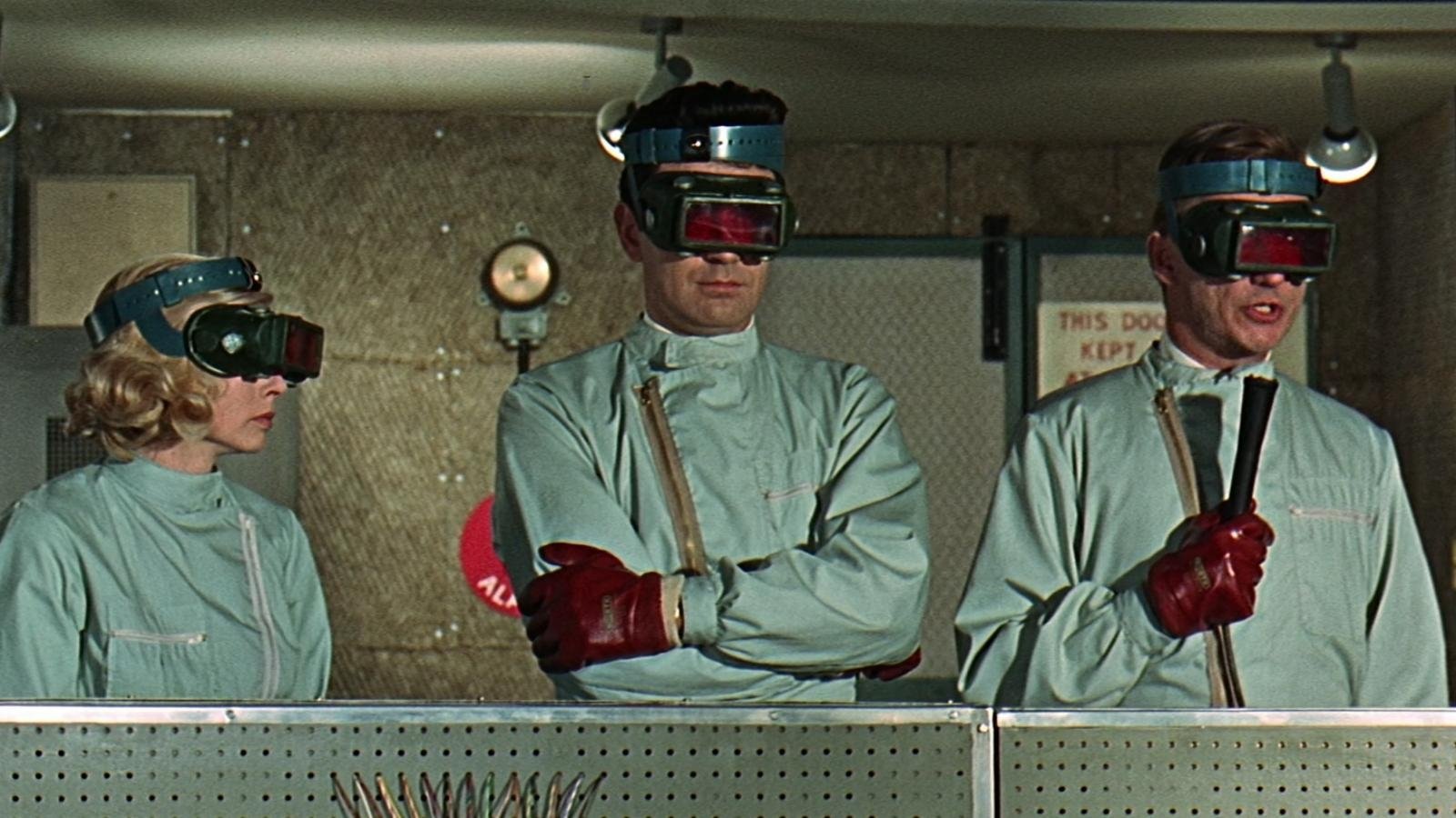 Frankenstein 70 - Das Ungeheuer mit der Feuerklaue