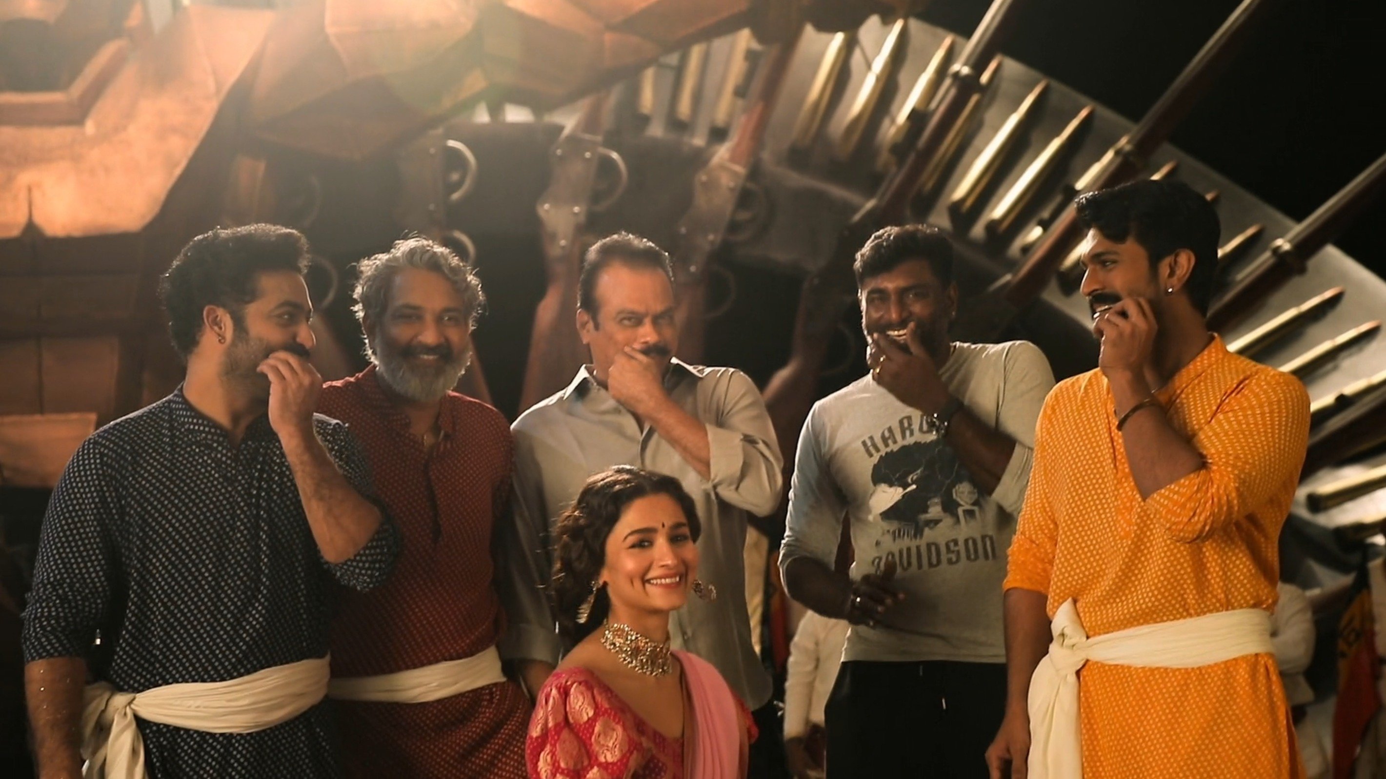 ఆర్‌ఆర్‌ఆర్‌: బిహైండ్‌ అండ్‌ బియాండ్‌