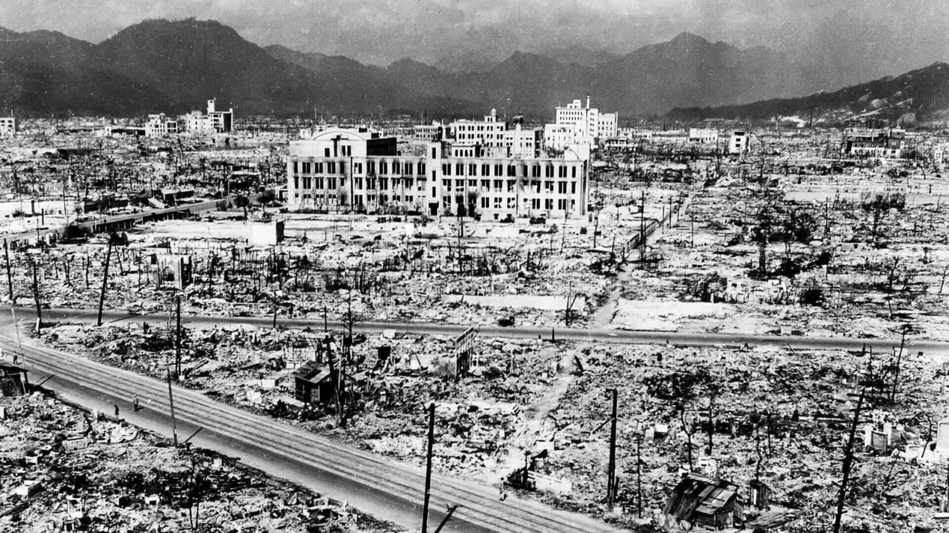 Count-Down in ein neues Zeitalter: Hiroshima