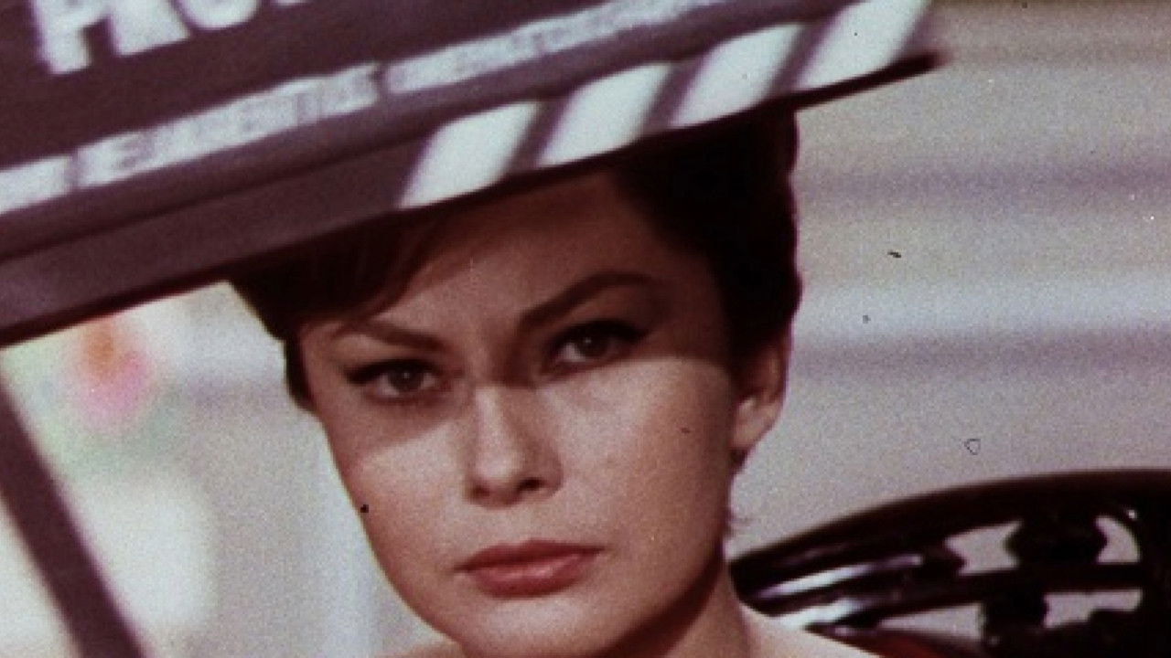 Drei Gesichter einer Frau