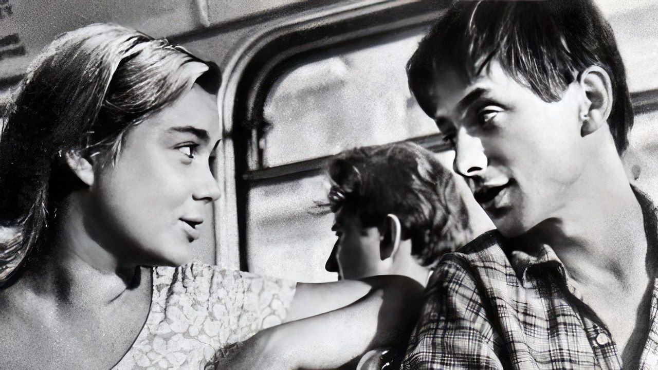 Первый троллейбус