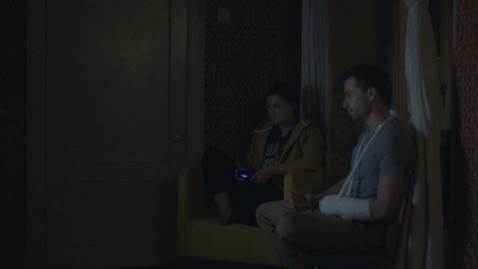 А под пальто