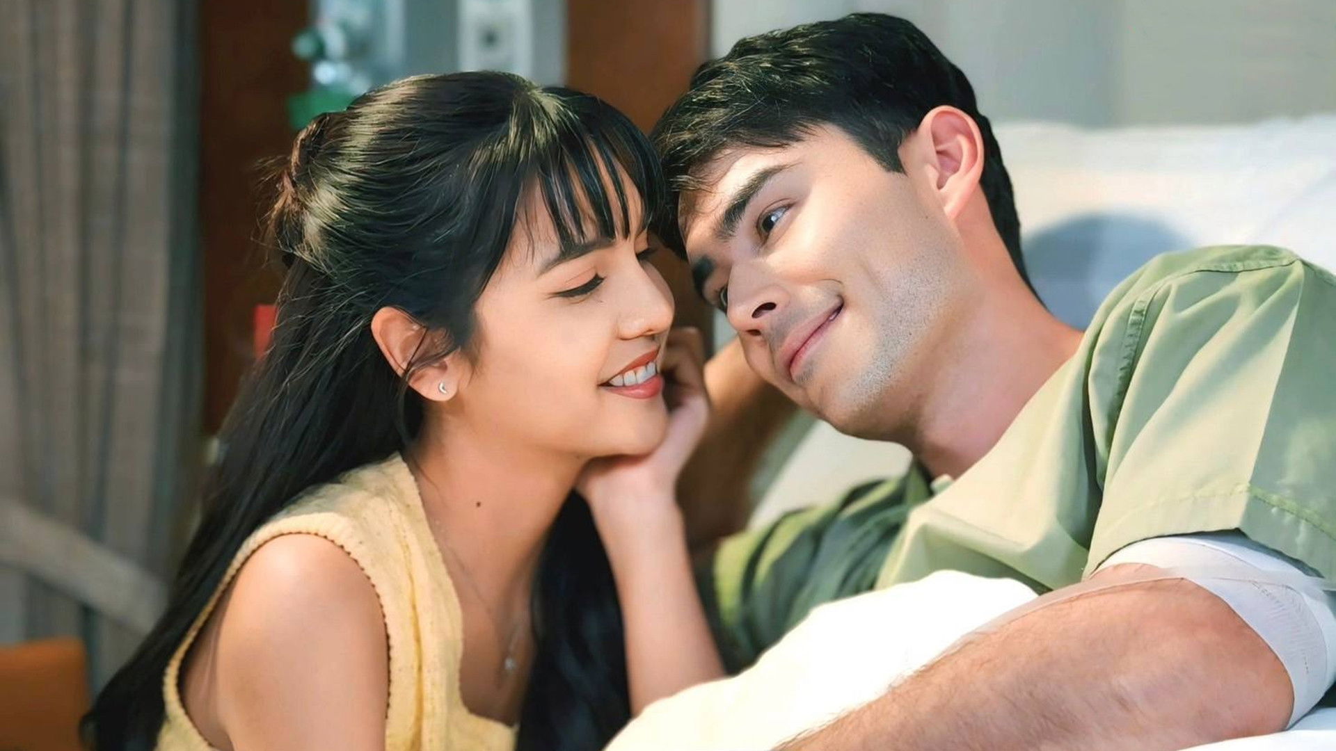 ดุจจันทร์ดั้นเมฆ