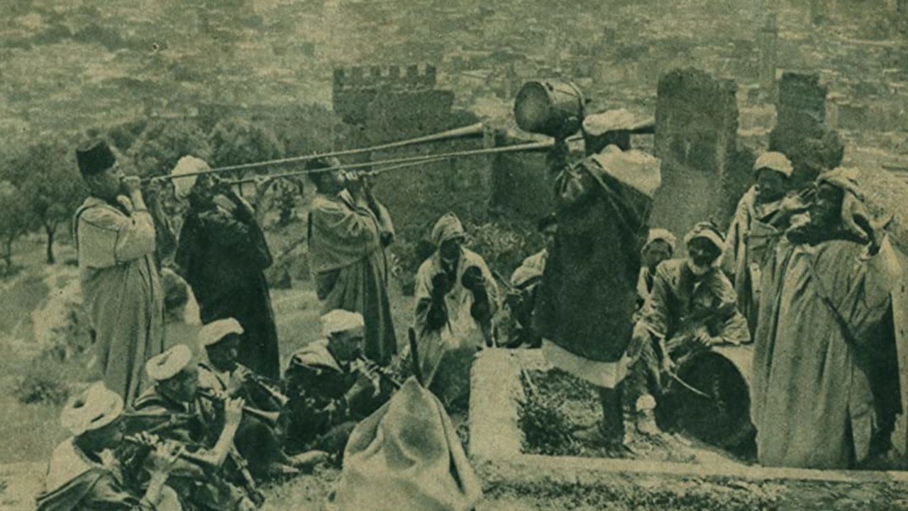 Les Cinq Gentlemen maudits