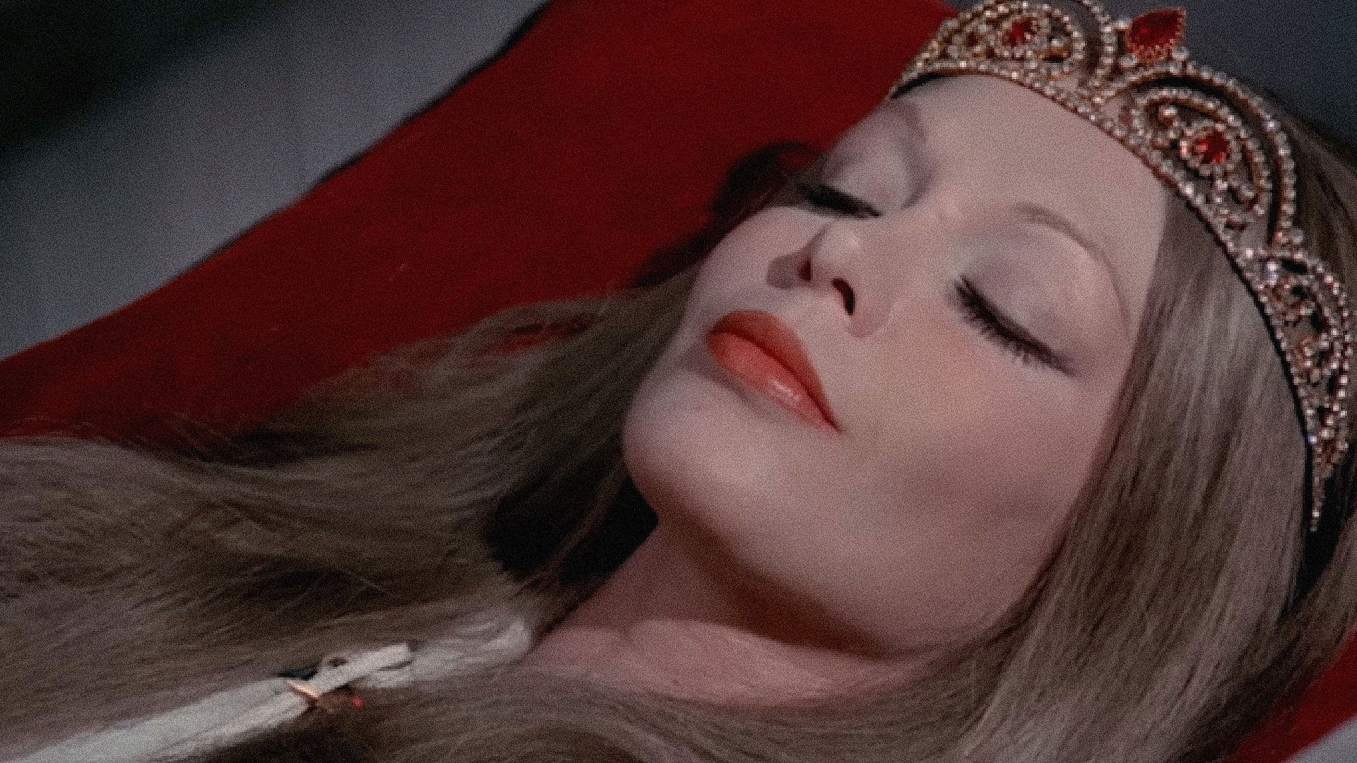 Young Hannah - Vampire Queen