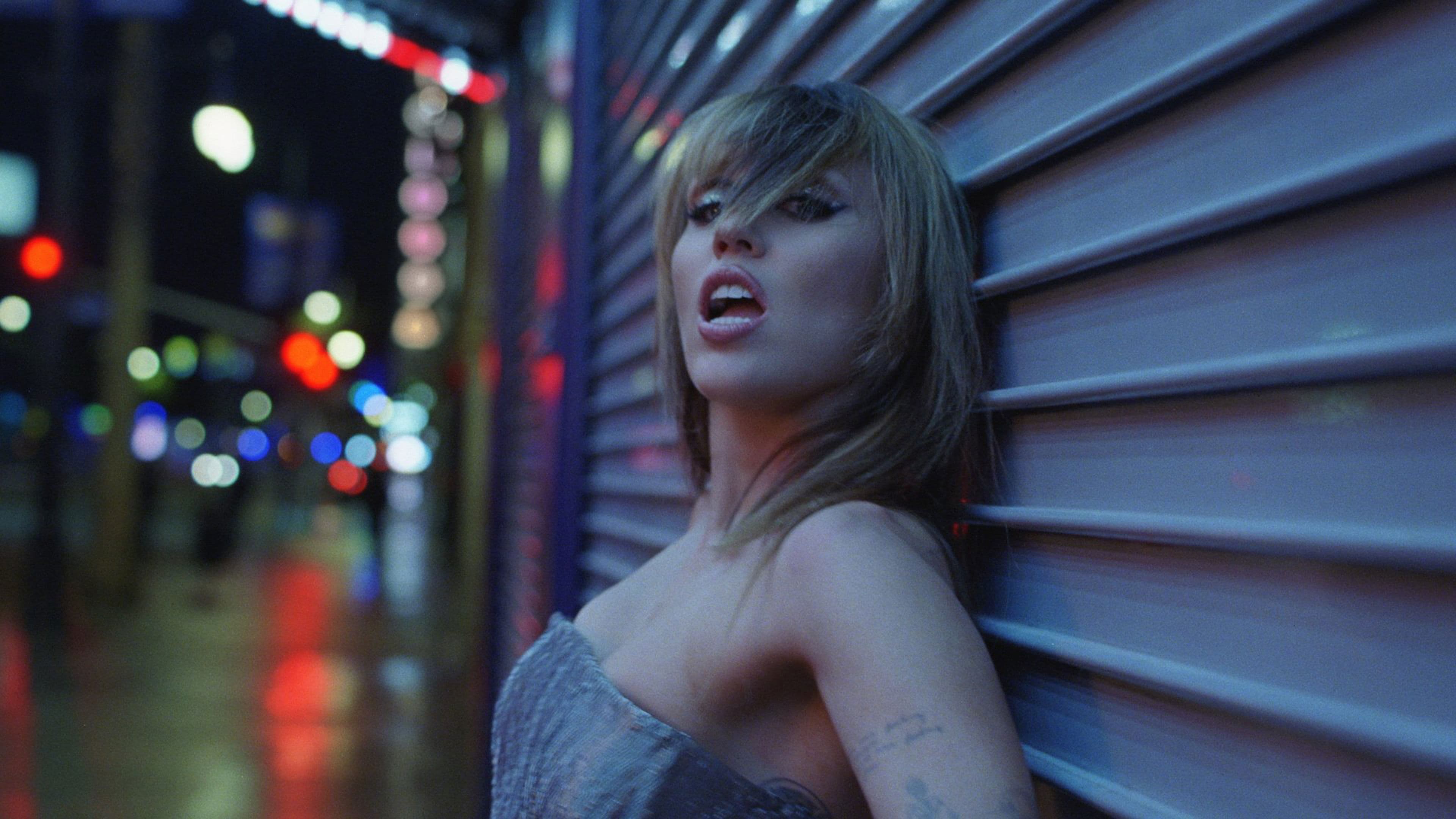 Miley Cyrus: Something Beautiful