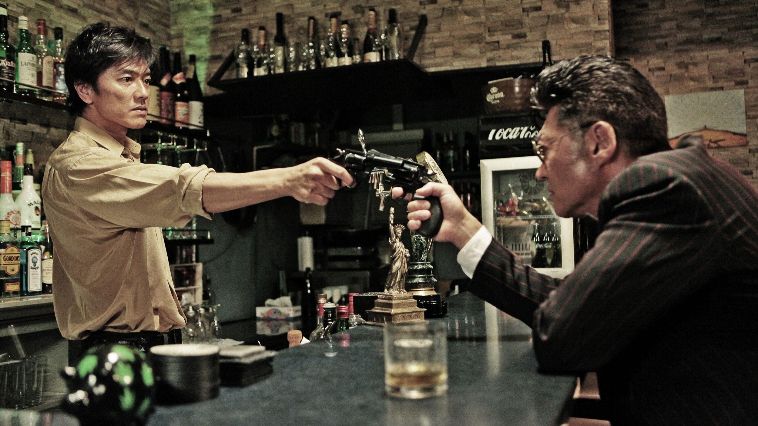 アンダーフェイス