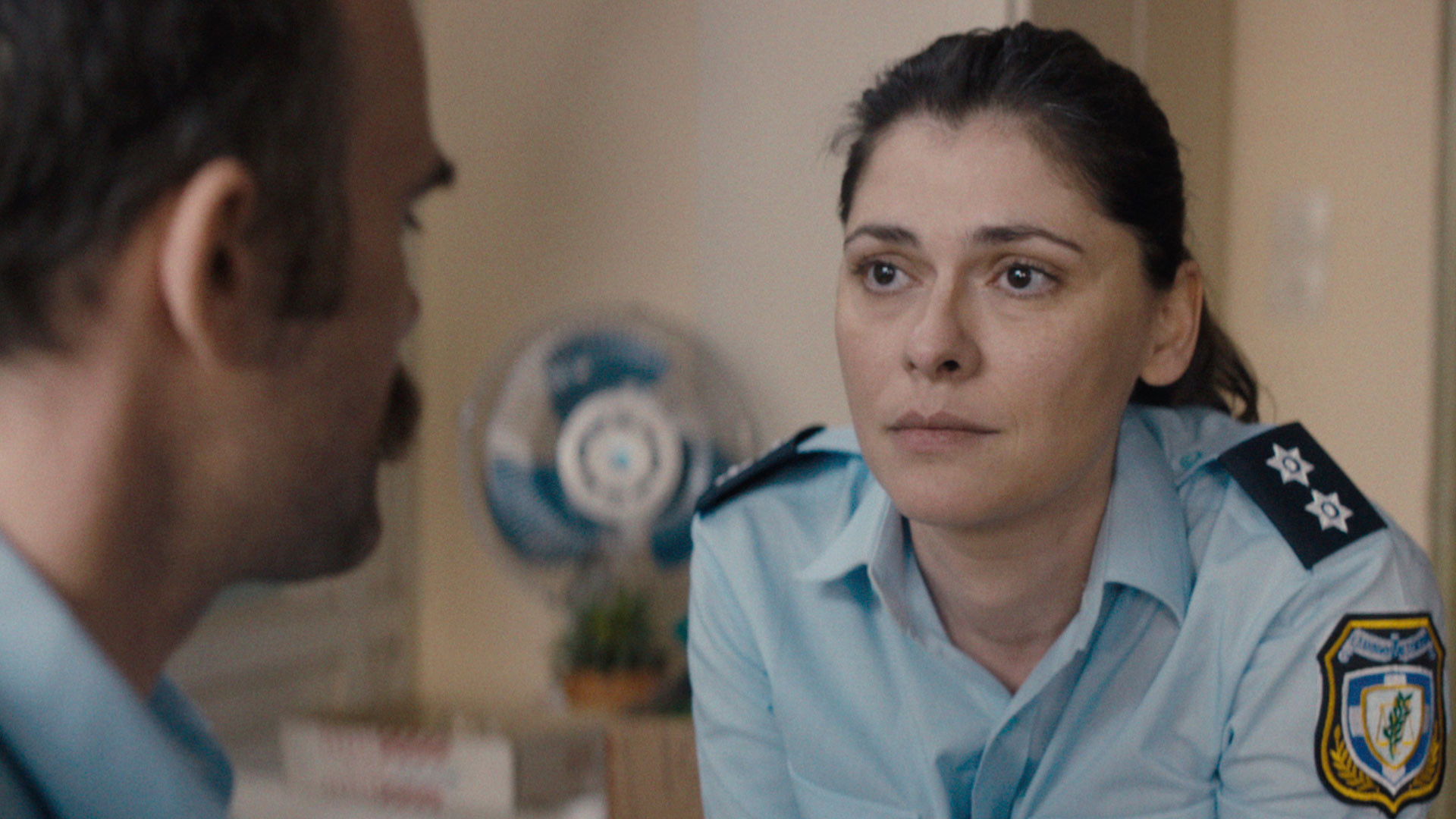 Αύριο Περνάω Απέναντι