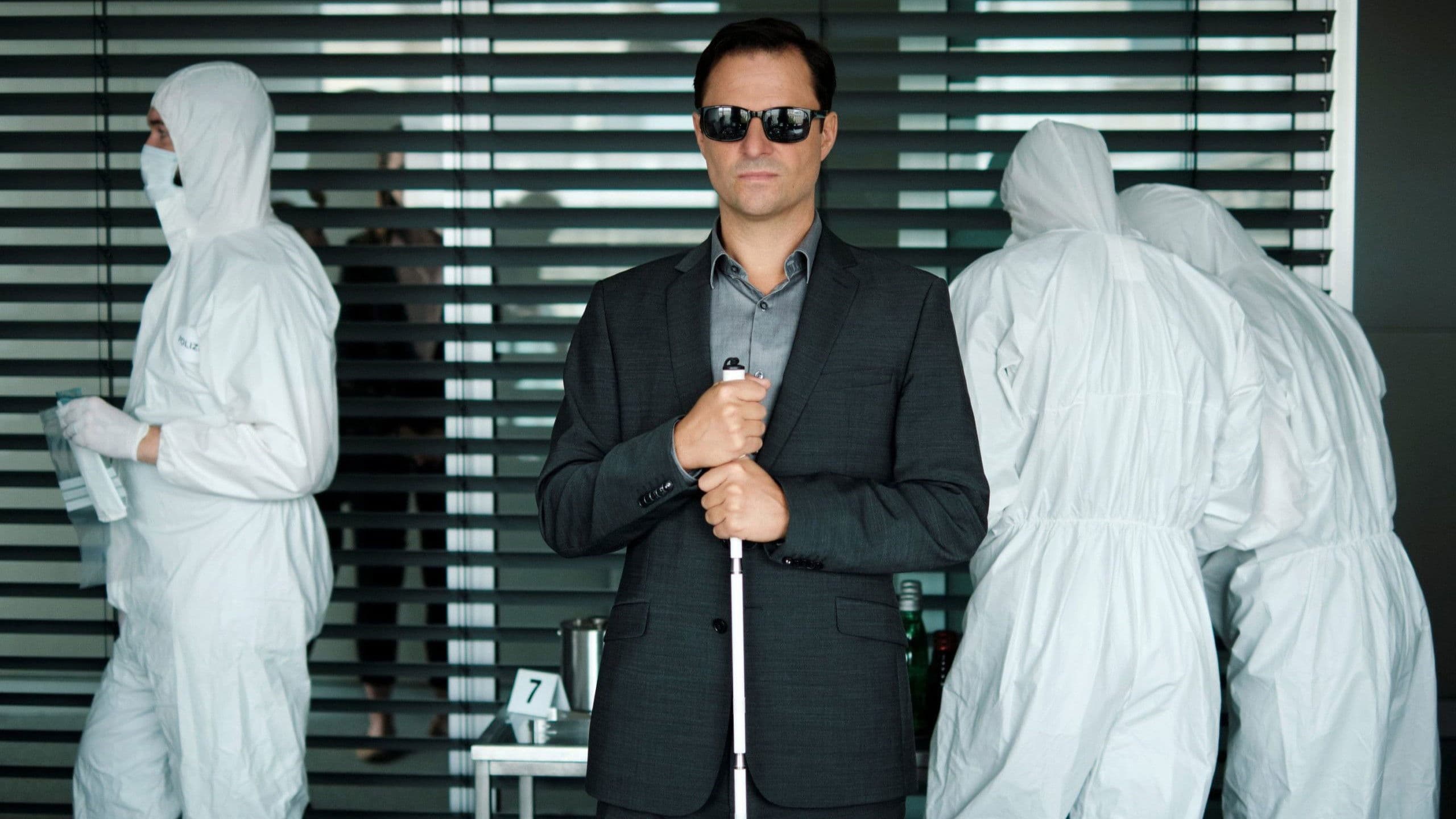 Blind ermittelt: Endstation Zentralfriedhof