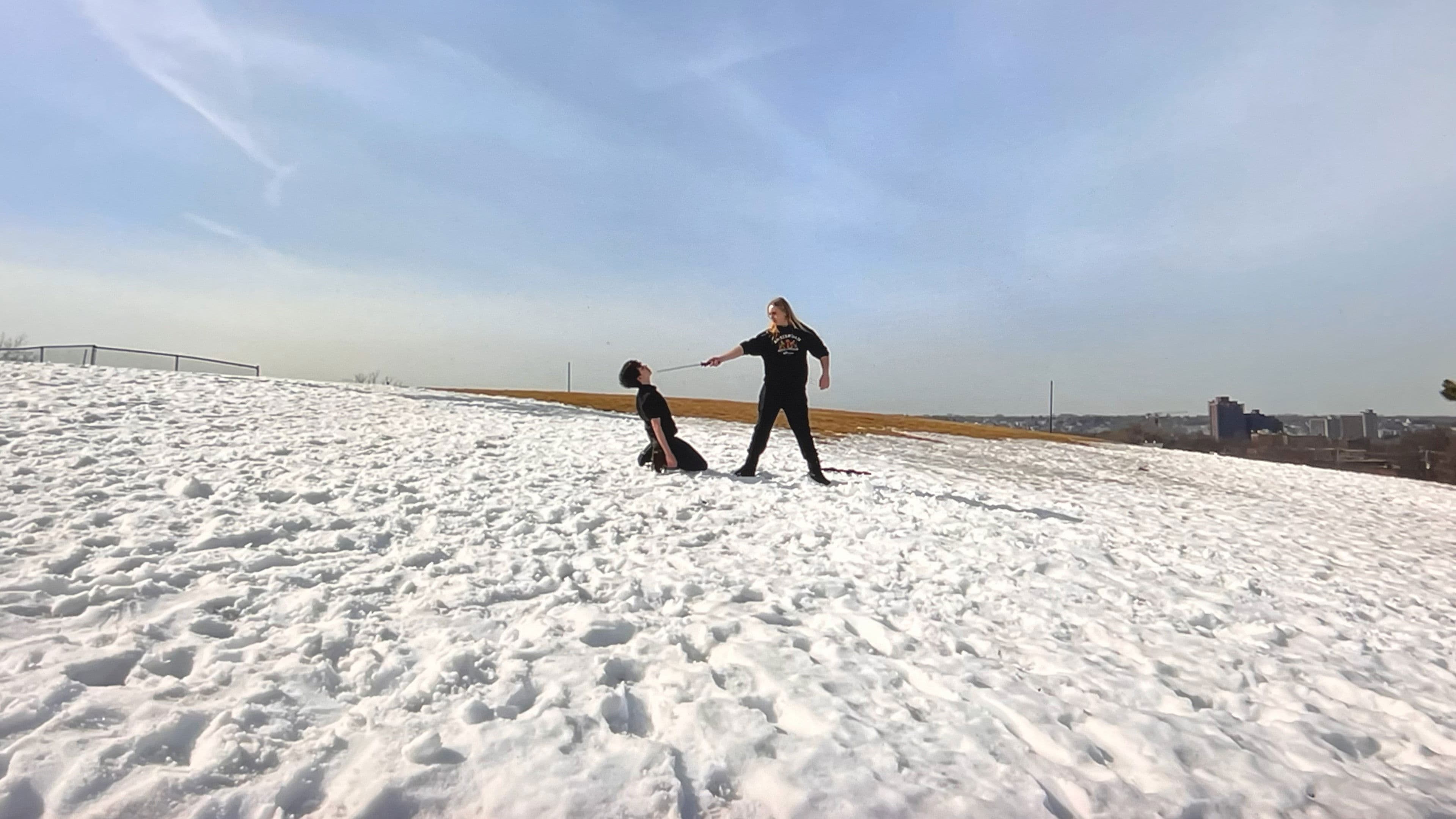 La vidĂ©o de fĂȘte des 16 de Ămilien