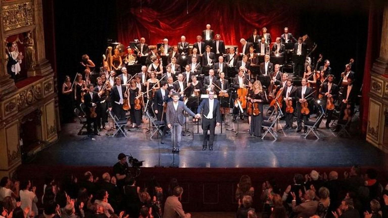 Foreigner: Live at the Symphony