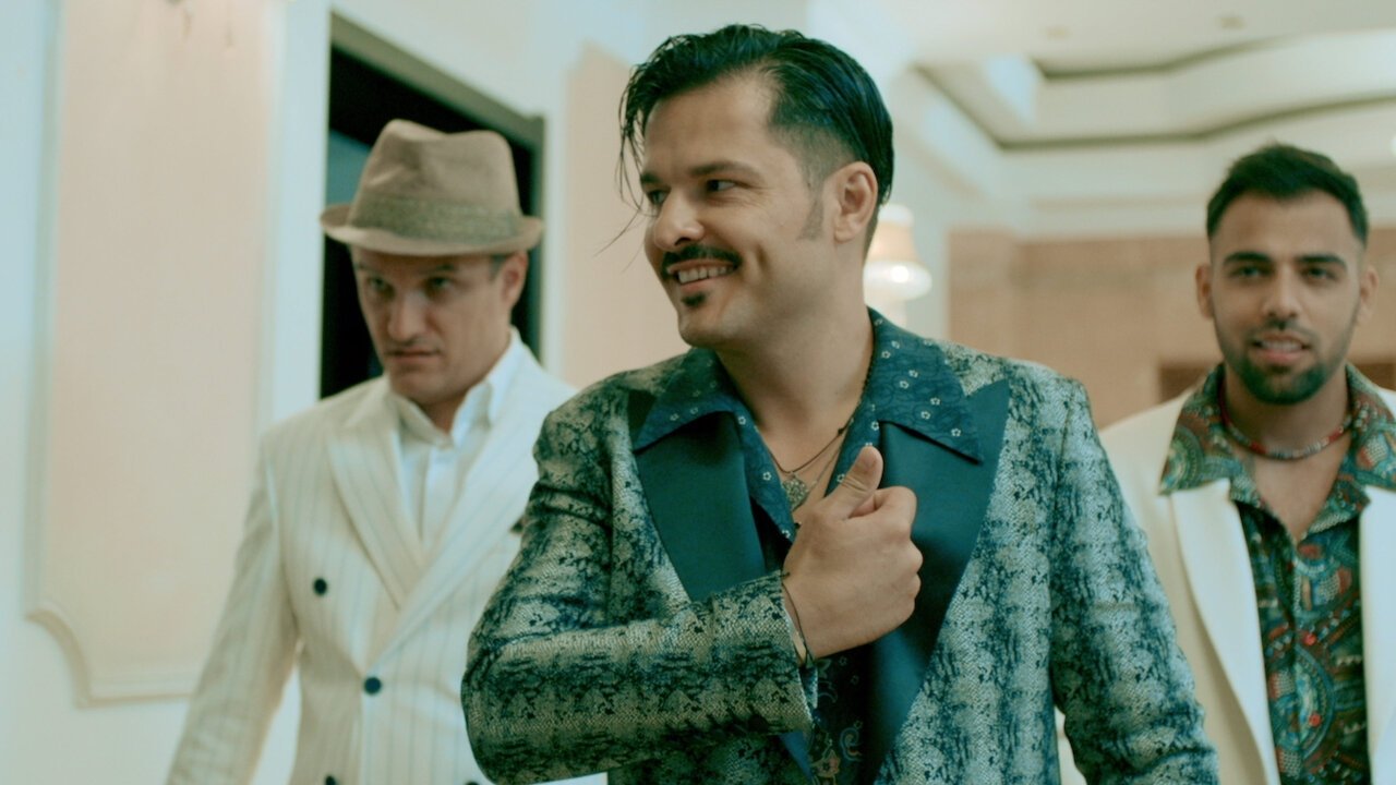 Zăpadă, Ceai și Dragoste