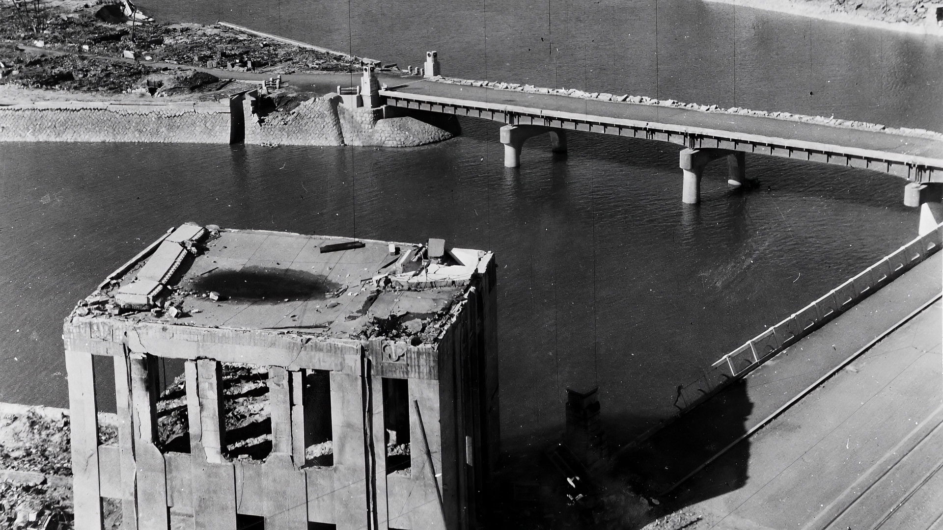 Sous le Nuage d'Hiroshima