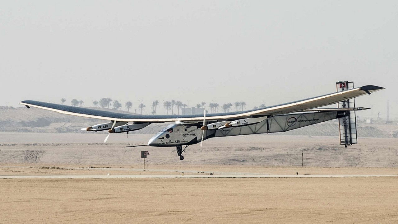 Solar Impulse, l'impossible tour du monde
