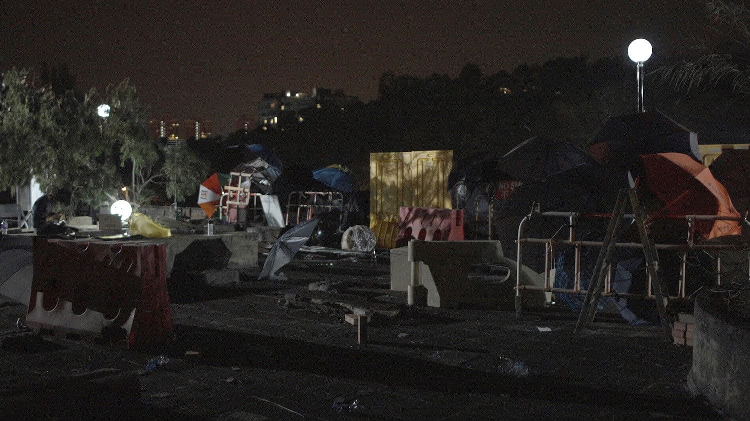 十二點前我要返屋企