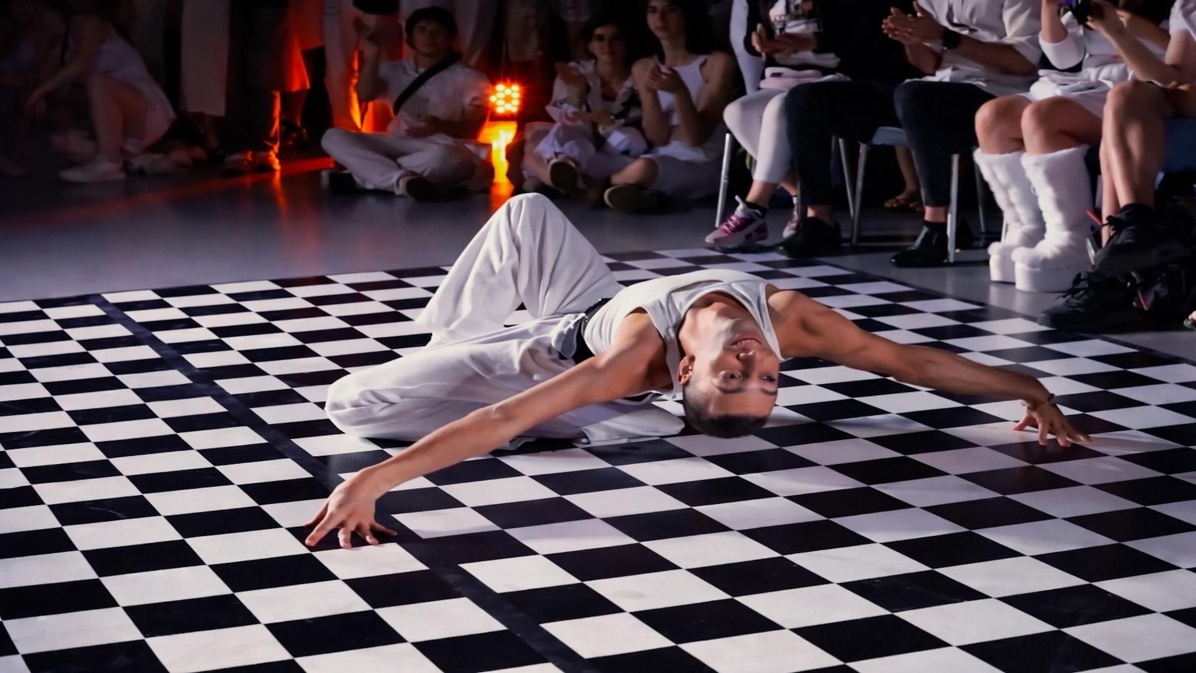 בולרום בארץ הקודש