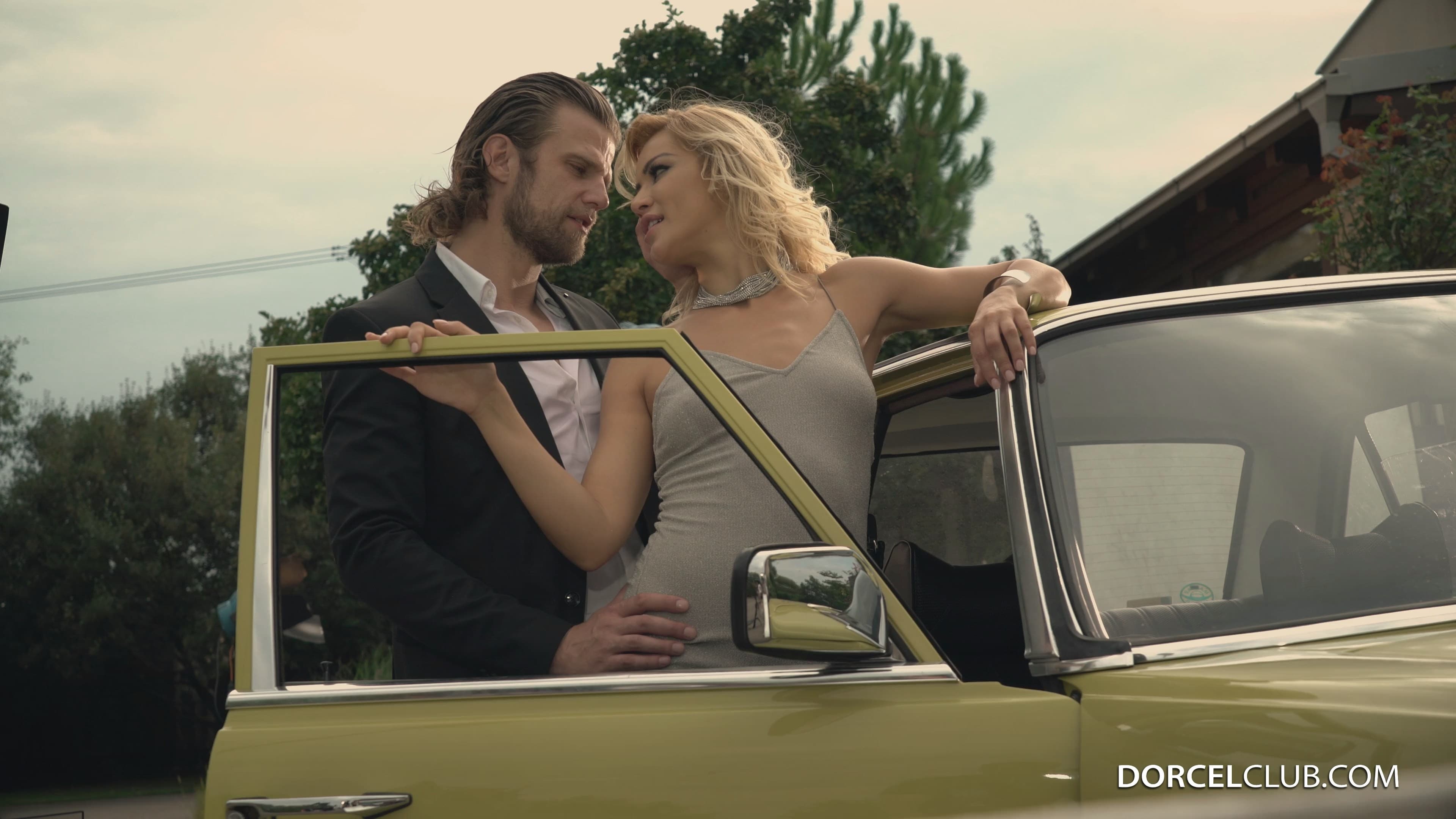 Girls at Work: Die Agentur