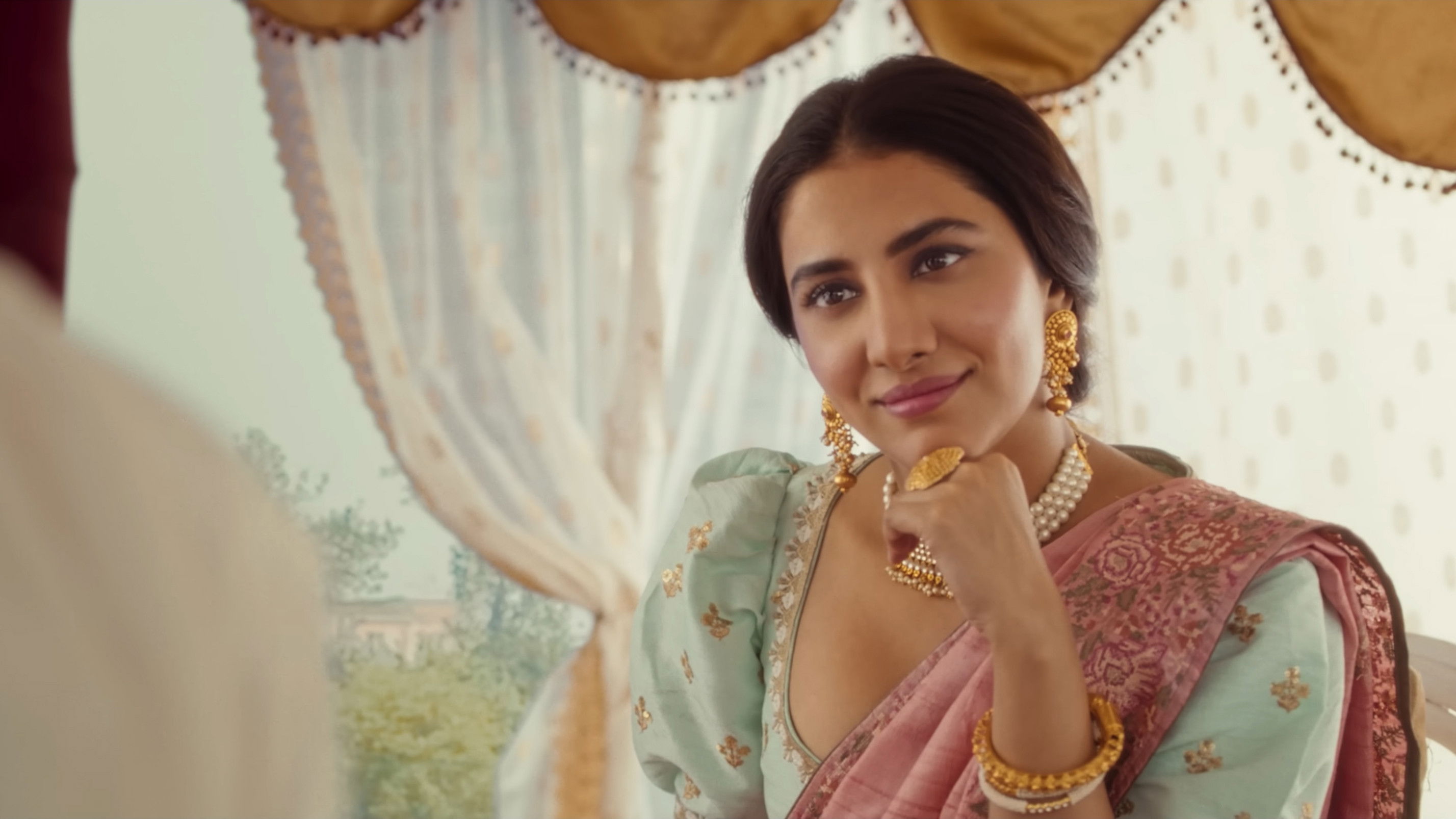 বিনোদিনী - একটি নটীর উপাখ্যান