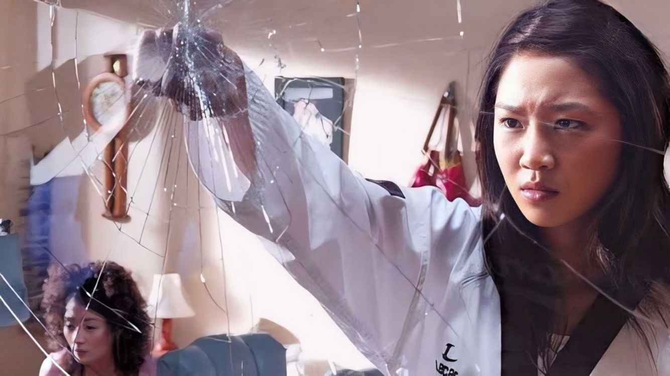 철없는 아내와 파란만장한 남편, 그리고 태권소녀