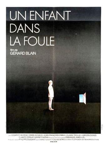 Un enfant dans la foule
