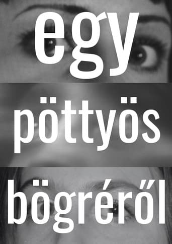 egy pöttyös bögréről