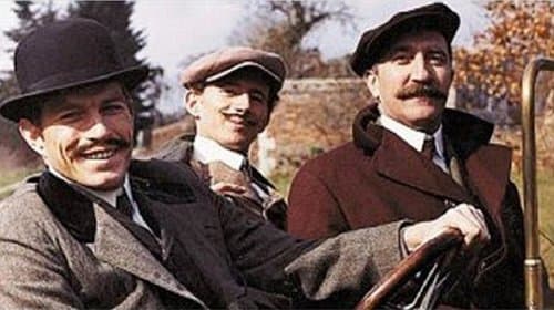 Mit Rose und Revolver Bild 1