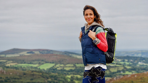 Cornwall and Devon Walks With Julia Bradbury Bild 2
