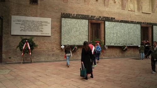 Out of the Shadows: Awaking Italy's Past Bild 2