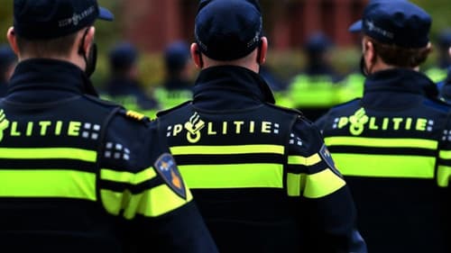 Politie landelijke eenheid in actie Bild 1