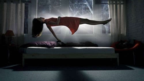 Blutsschwestern - Jung, magisch, tödlich Bild 3