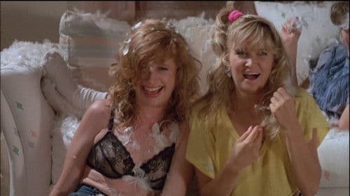 Slumber Party Massacre II Bild 7