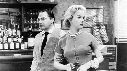 Street of Sinners Bild 3