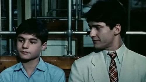 Un enfant dans la foule Bild 1