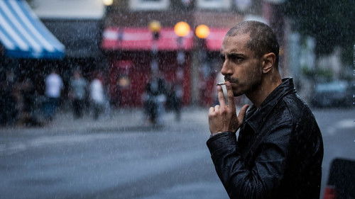 City of Tiny Lights Bild 7