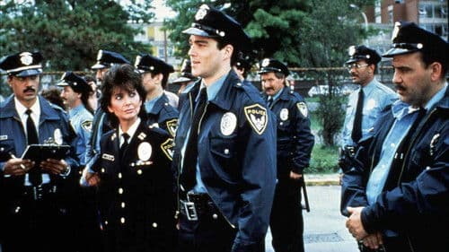 Alone in the Neon Jungle Bild 2