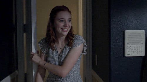 Let's Scare Julie Bild 7