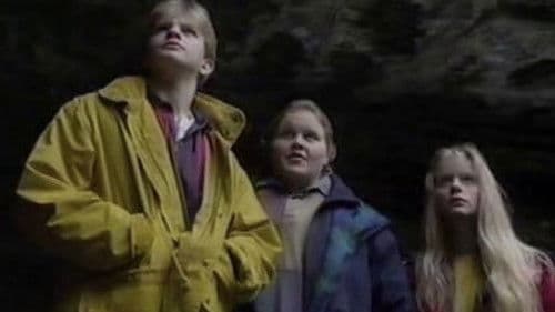 Century Falls Bild 3