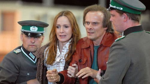 Jenseits der Mauer Bild 1