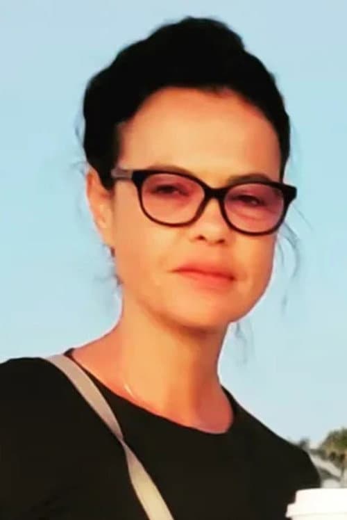Nada Agolli