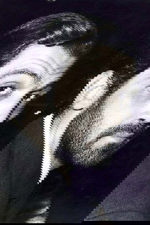 Κώστας Καζάκος